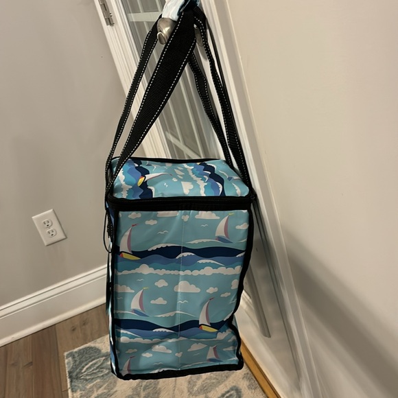 NEW WITH TAGS Scout Totes Ma Boats Pleasure Chest Soft Cooler - Picture 6 of 16